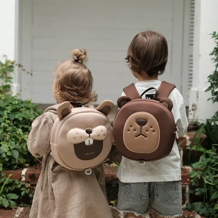 Rucsac Zoyzoii® pentru copii 2-6 ani, design inovativ 3D, textil, model Iepurele Aiurit