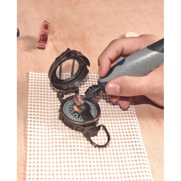 Unealta Multifunctionala, Dremel 2050 Stylo+, putere 9W, 22.000 RPM, 15 Accesorii Incluse, control variabil al vitezei, Gravura pe Lemn, Sticla, Piele si Piatra