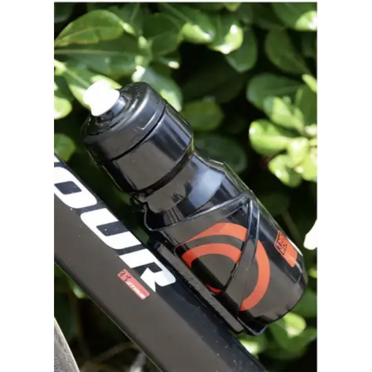 Sticla ciclism ThinkRider, non-toxica, design squeezable, capacitate 710 ml