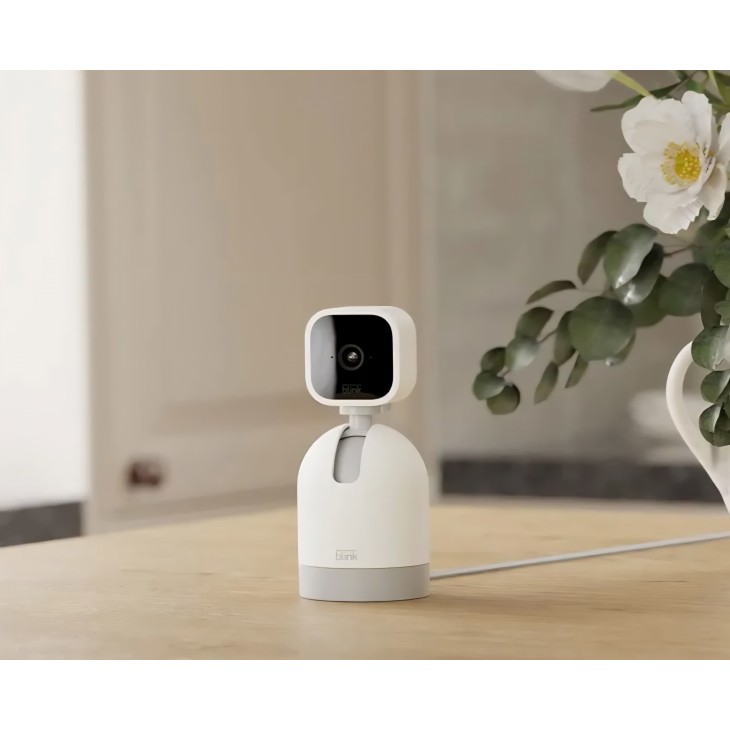 Camera de supraveghere interior, Blink Mini Pan Tilt Camera, rezolutie 1080p HD, Pan-Tilt 360°, audio Bidirectional, detectie miscare, compatibil Alexa, Alb