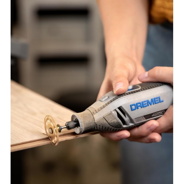 Unealta Rotativa Multifunctionala, Dremel 4250, putere 175W, 35 accesorii incluse, viteza variabila 5.000–35.000 rpm, motor cu electronica constanta pentru precizie maxima