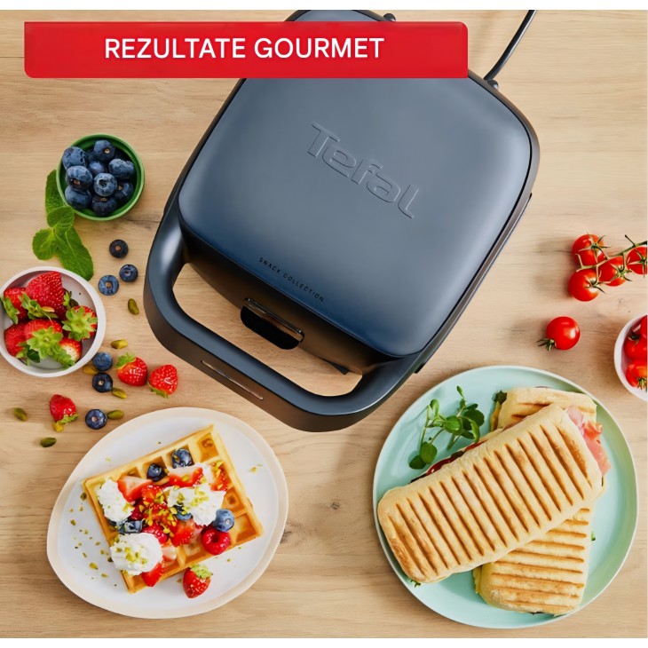 Aparat pentru sandvisuri si waffle Tefal Snack Collection SW8674F0, 700W, 2 seturi placi detasabile incluse, invelis antiaderent, economisire spatiu, carti de retete incluse, livrare 7-8 zile, negru/albastru