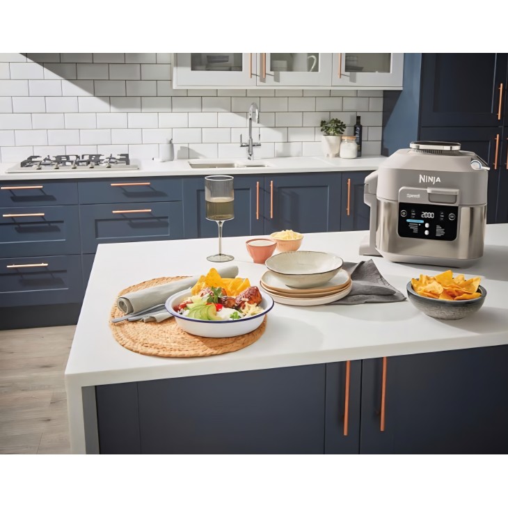 Multicooker Ninja Speedi ON500EUSTGD, 12 programe, 5.7L, Air Fryer, Slow Cooker, Grill, Coacere, Rapid Cooking System, 1760W, Stone Gold, termen livrare 7-8 zile