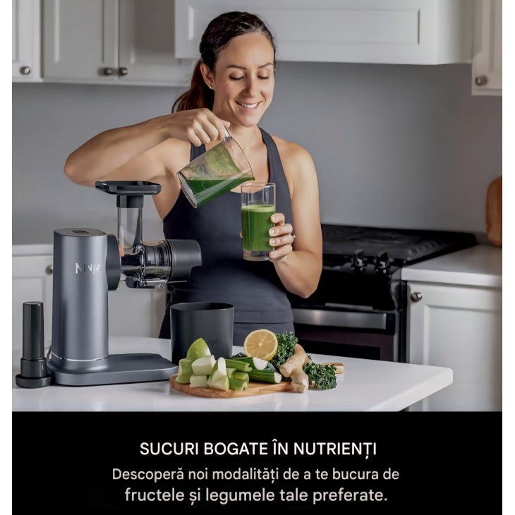 Storcător lent Ninja Cold Press Juicer JC151EU,, pentru fructe și legume, cu pahar 700 ml și recipient pulpă 1.1 L, sucuri proaspete și wellness shots, termen livrare 7-8 zile